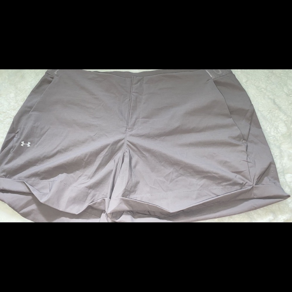 underarmor shorts!
